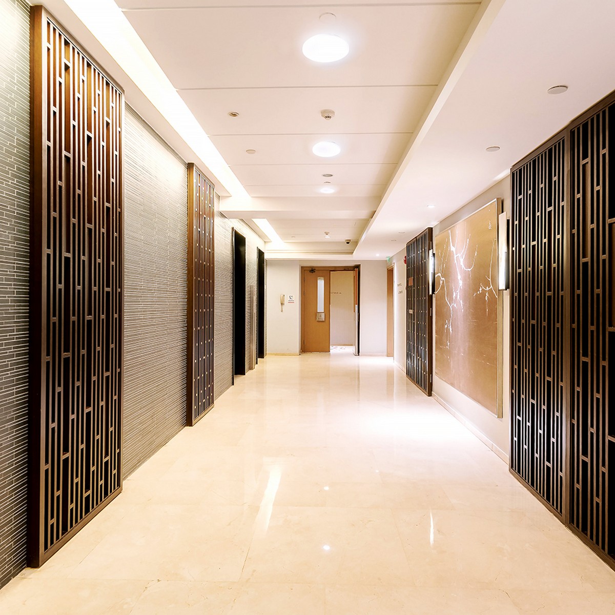 Светодиодные светильники ЖКХ Светильник светодиодный Feron AL3025 с БАП 12W 6500K IP65 белый 48986 