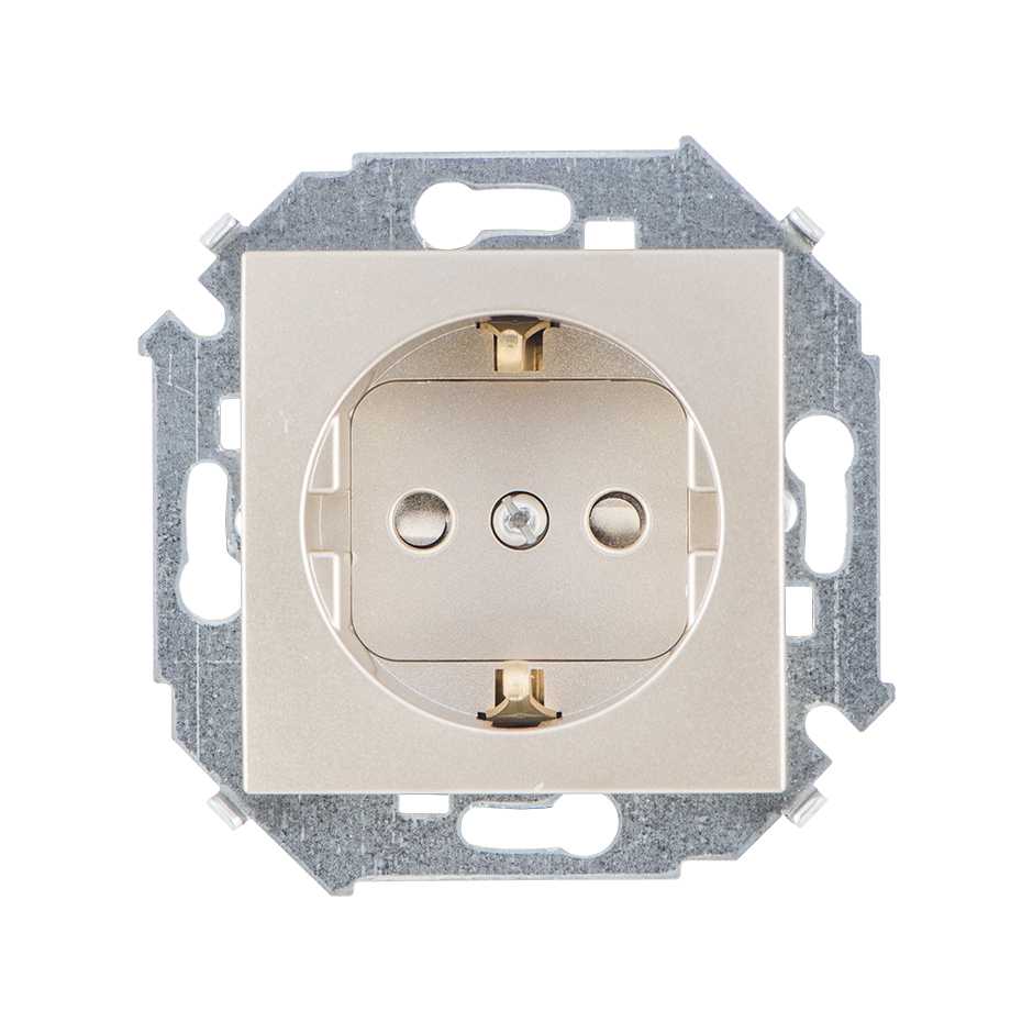 Розетки и выключатели Simon 15 Шампань Розетка с/з Simon 15 Шампань со шторками 16А 1591443-034