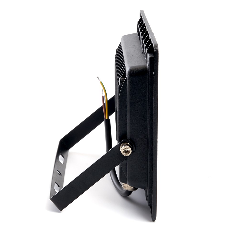 Прожекторы светодиодные Светодиодный прожектор Saffit SFL90-70 IP65 70W 6400K черный 55176 