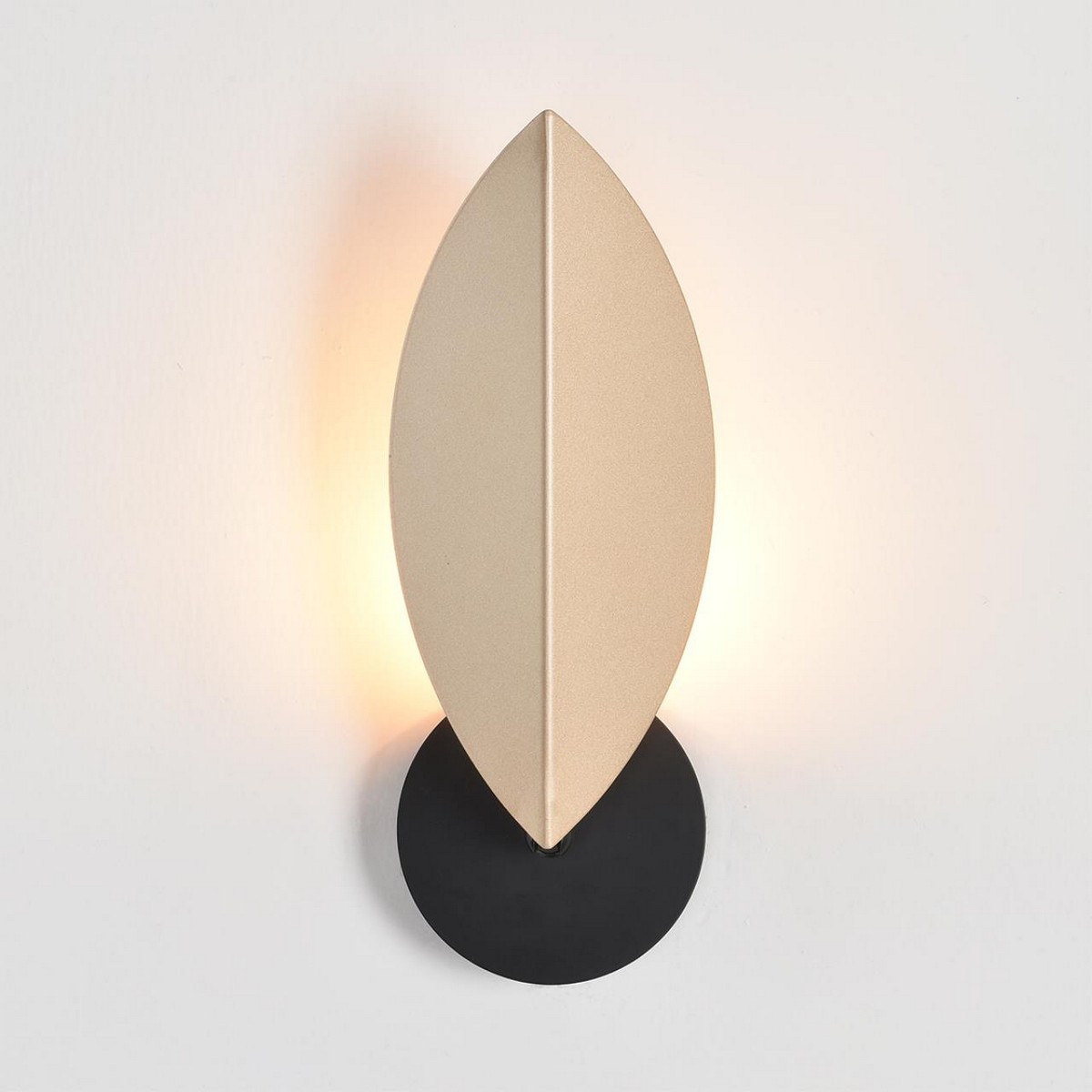 Бра Бра LUMION 8396/1W LEAF 