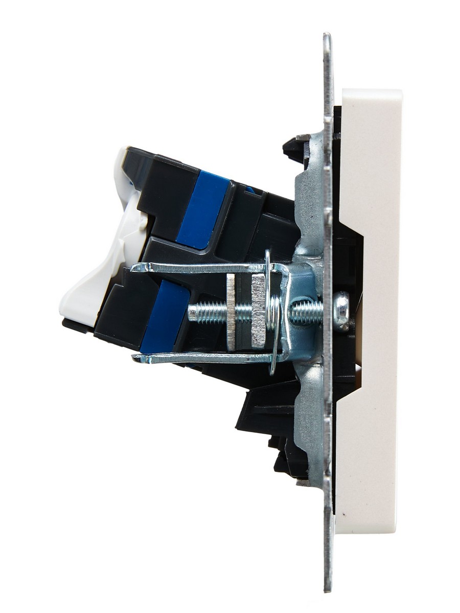 Розетка компьютерная IEK BRITE BASE Жемчуг RJ45 кат.6 РК11-БрЖ BR-K10-2-K36