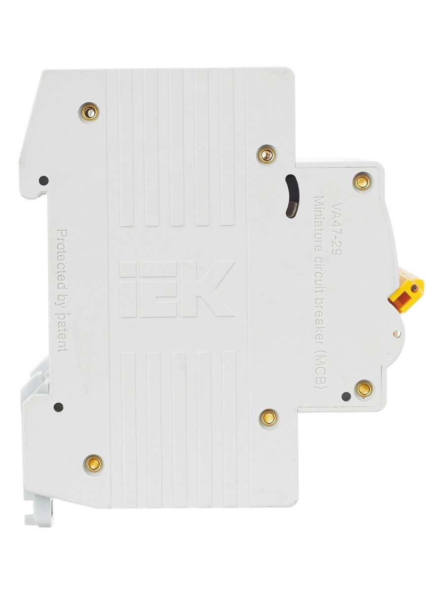 3 полюсные (трехполюсные) Автоматический выключатель IEK KARAT ВА47-29 3Р 16А 4,5кА х-ка С MVA20-3-016-C 
