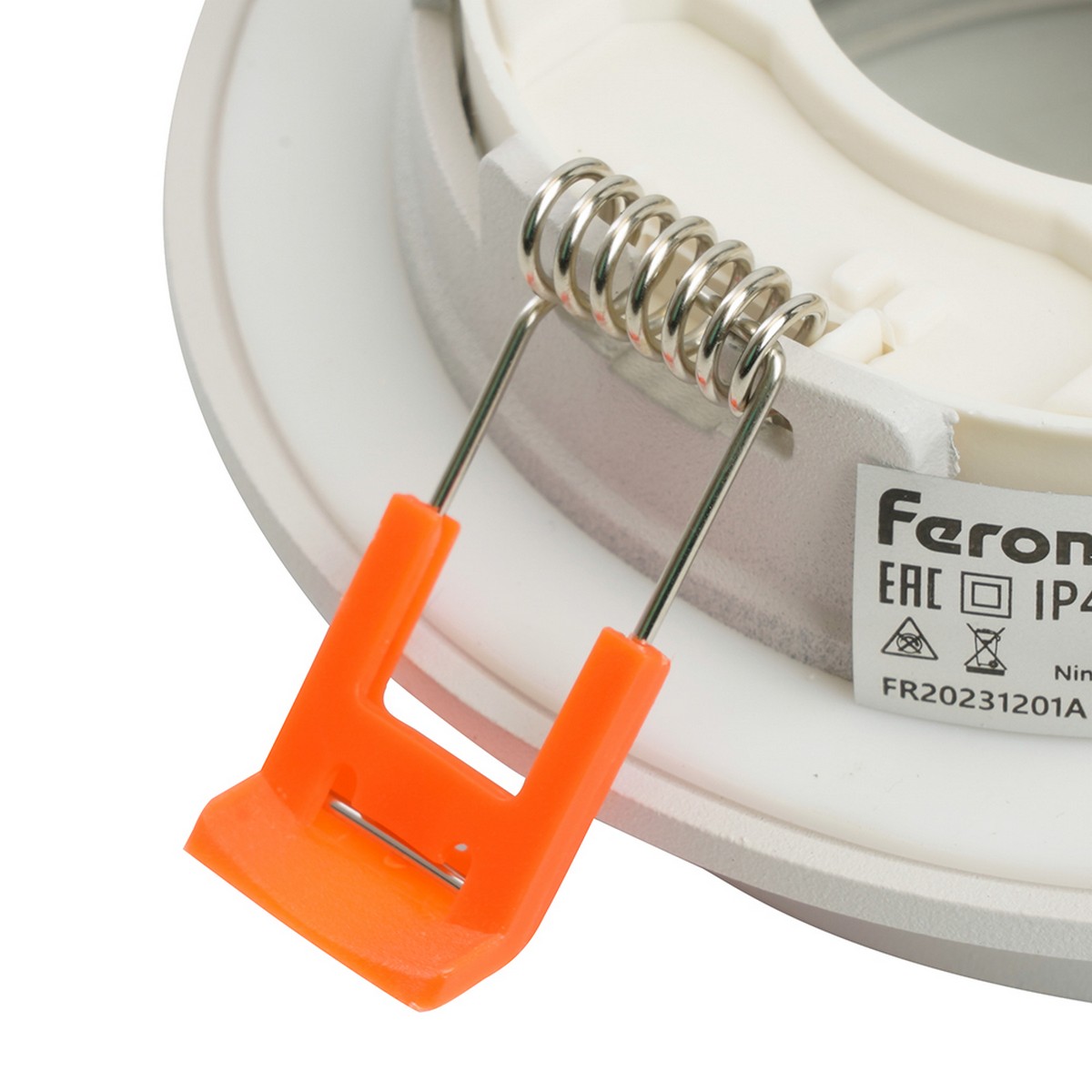 Встраиваемые светодиодные светильники Светильник встраиваемый Feron DL504 потолочный GX53 белый круг IP44 51101 