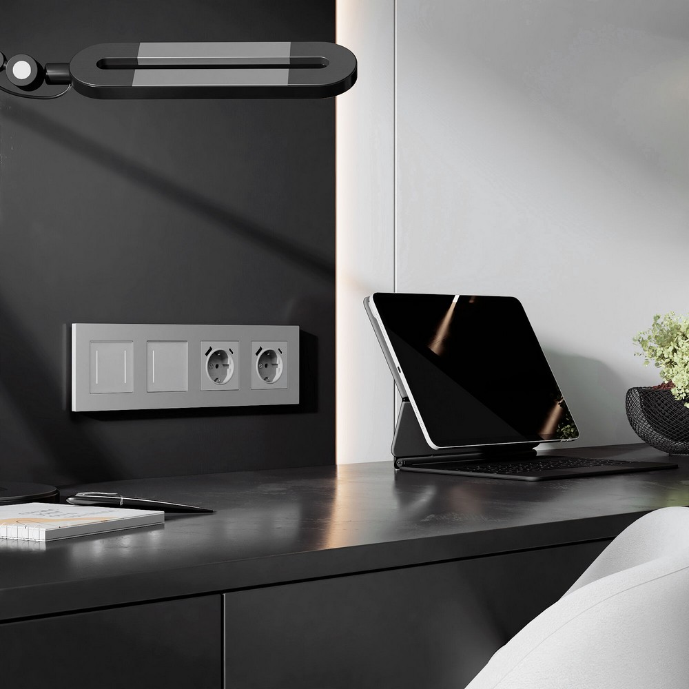 Рамки Werkel Slab Рамка Werkel на 4 поста Slab (серебро матовый) W00429650