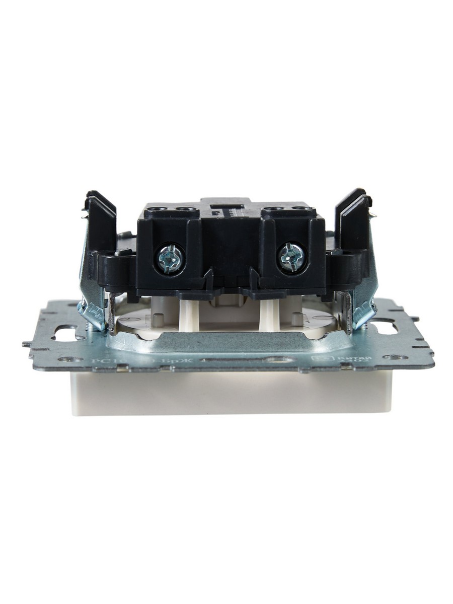 IEK Brite Жемчуг Розетка IEK BRITE б/з без шторок 10А РС10-1-0-БрЖ жемчуг BR-R10-10-K36