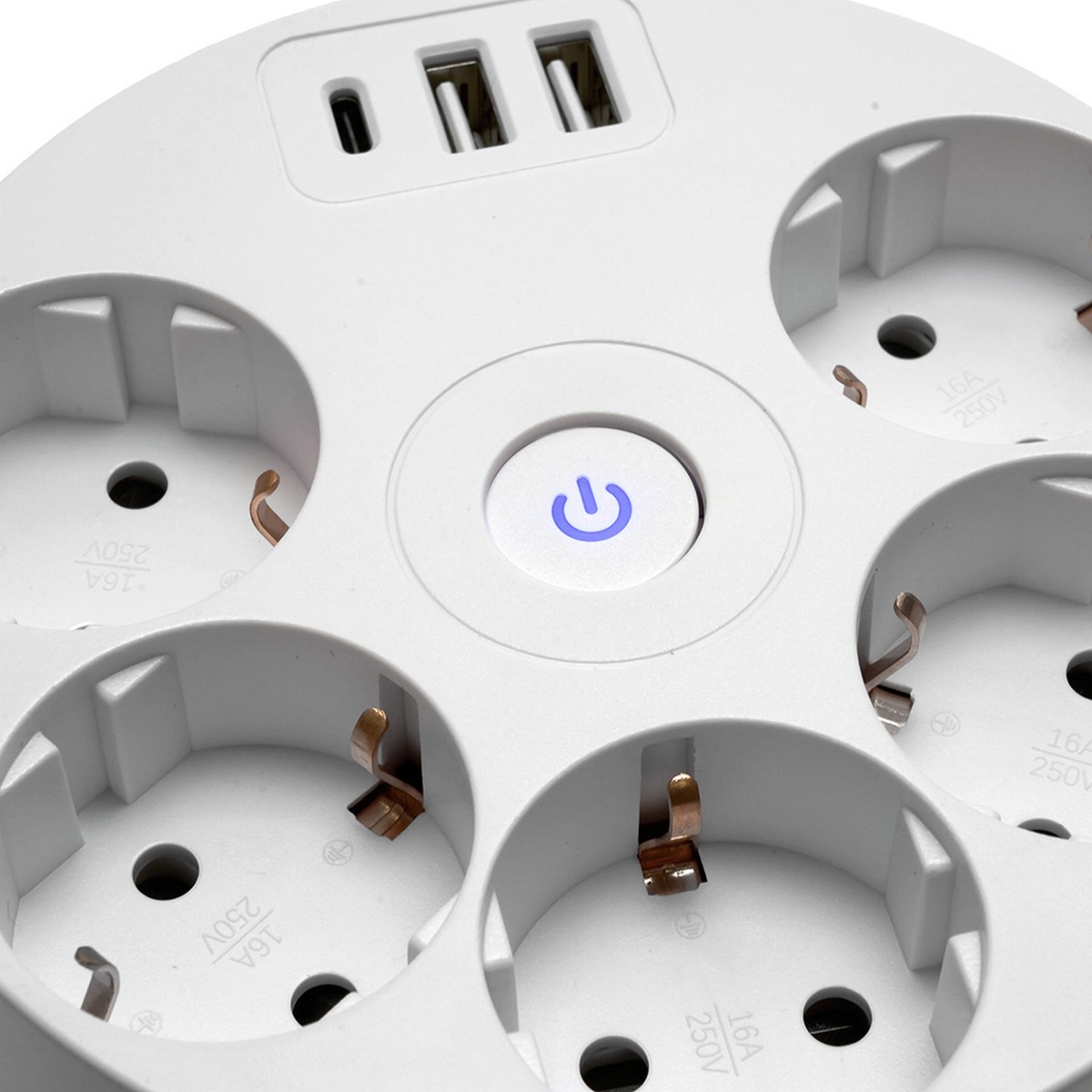 Удлинитель STEKKER HM10-51-01 5-местный с/з, 3x1мм2, 2.5м 2USB+С 5V 3,1А Comfort белый 49591
