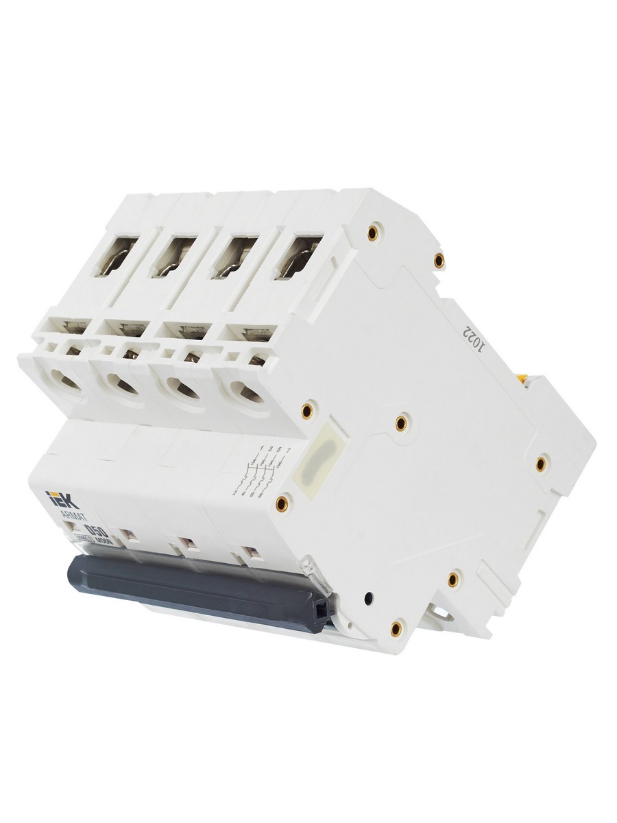 4 полюсные (четырехполюсные) Автоматический выключатель IEK ARMAT M06N 4P D 50А AR-M06N-4-D050 