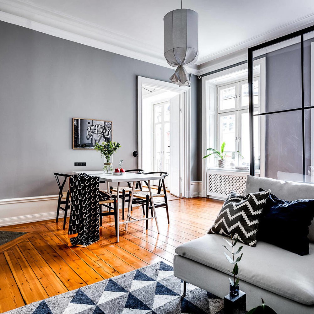 Катрин - Розетки и выключатели Stekker Розетка 2-местная б/з STEKKER GLS10-7113-05 250V 10А с защ. шторкой Катрин черный 39611