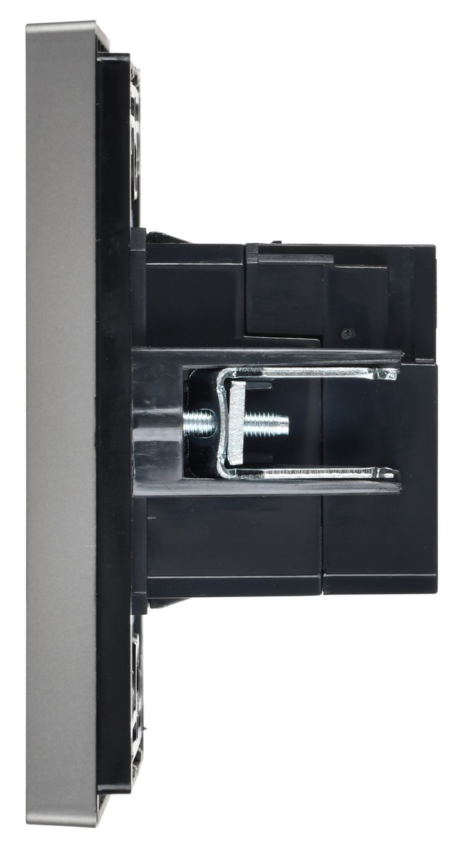 IEK FORTE&PIANO Сталь Розетка IEK FORTE&PIANO Сталь USB A+C 3,1А FP550