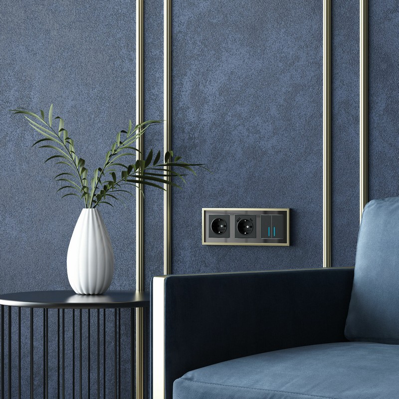 Рамки Werkel Baguette Рамка Werkel на 3 поста Baguette (черный/латунь) W0032852