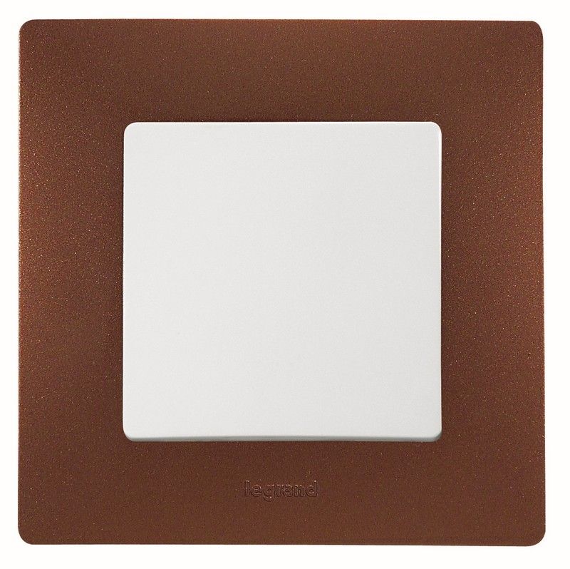 Legrand Etika Рамки какао Рамка Legrand Etika какао 1-ая 672571