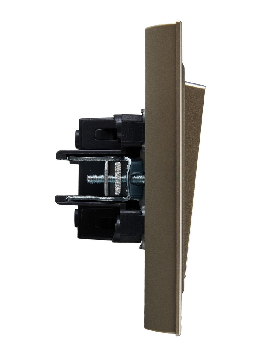 Выключатель IEK BRITE Шампань 1-кл. 10А в сборе ВСР10-1-0-БрШ BR-V10-0-10-K37-F