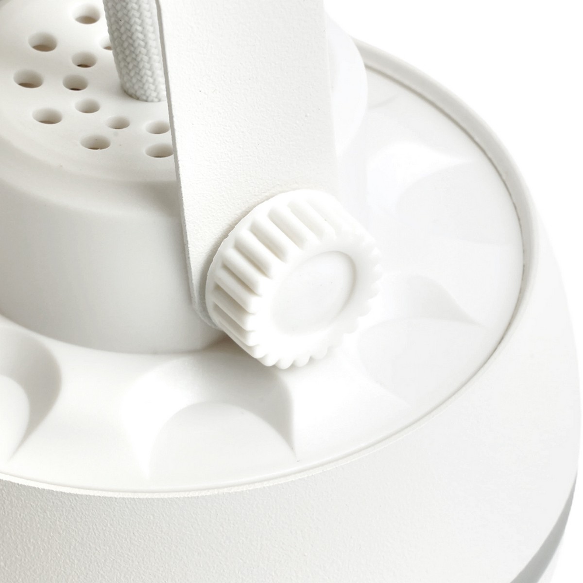 Трековые светодиодные светильники Светильник Feron AL165 трековый однофазный на шинопровод под лампу GX53 белый 48548 