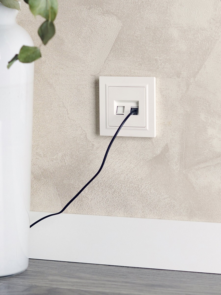 Розетка IEK BRITE двойная RJ11+RJ45 кат.5E РК/Т12-БрЖ жемчуг BR-KT20-O-1-K36