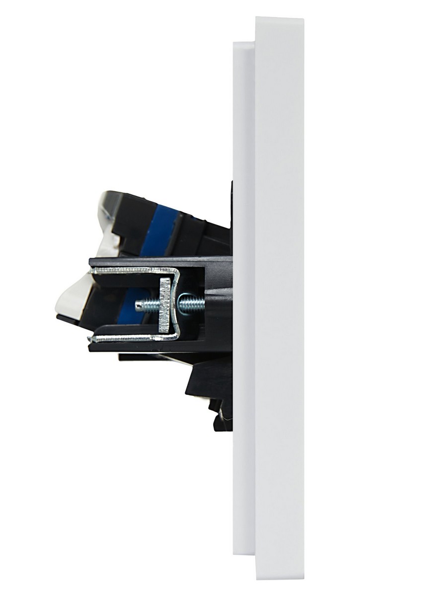 IEK FORTE&PIANO Белый Розетка IEK FORTE&PIANO Белый комп. 2-ая RJ45 кат.6 FP234