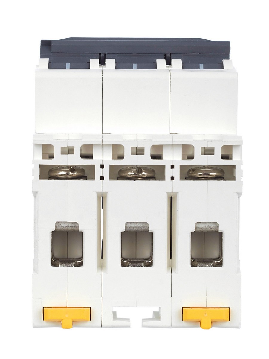 3 полюсные (трехполюсные) Автоматический выключатель IEK ARMAT M06N 3P D 32А AR-M06N-3-D032 