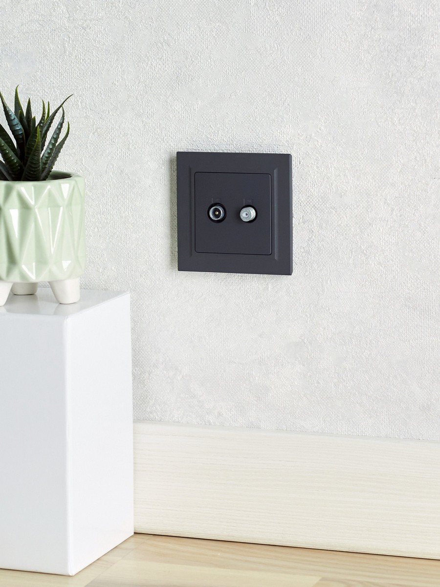 Рамка IEK BRITE 1-местная IP44 РУ-1-БрГ-44 графит BR-M12-44-K53