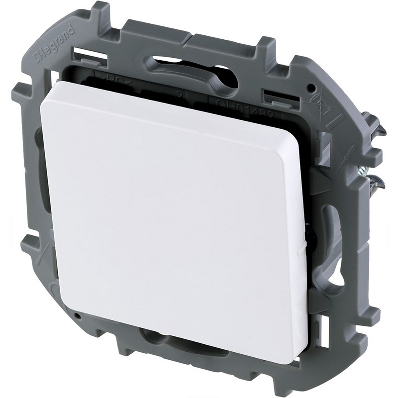 Переключатель Legrand INSPIRIA Белый промежуточный винтовые клеммы 10 AX 250 В 673680