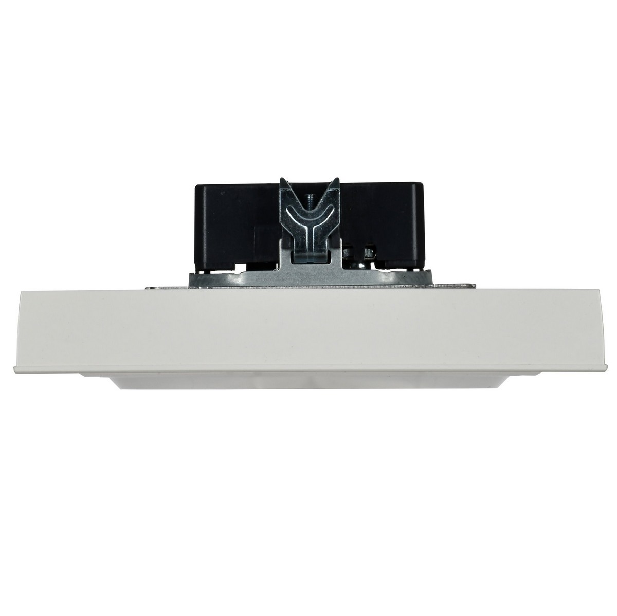 Розетка IEK BRITE 2-ая с/з с шторками 16А в сборе РСш12-3-БрБ белый BR-R24-16-K01-F