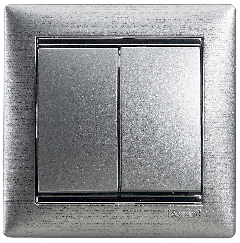 Выключатель Legrand Valena Алюминий 2-х клавишный 770105