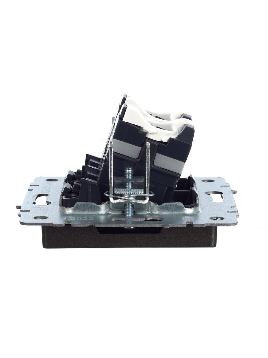 Розетка IEK BRITE компьютерная двойная RJ45 кат.5E РК10-2-БрТБ темная бронза BR-K20-1-K45