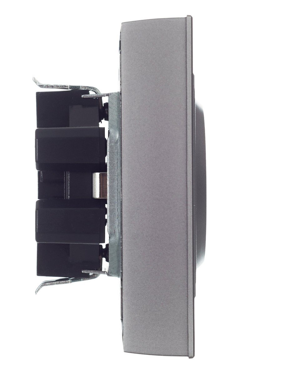 IEK Brite Сталь Розетка IEK BRITE 2-ая с/з с шторками 16А в сборе РСш12-3-БрС сталь BR-R24-16-K46-F