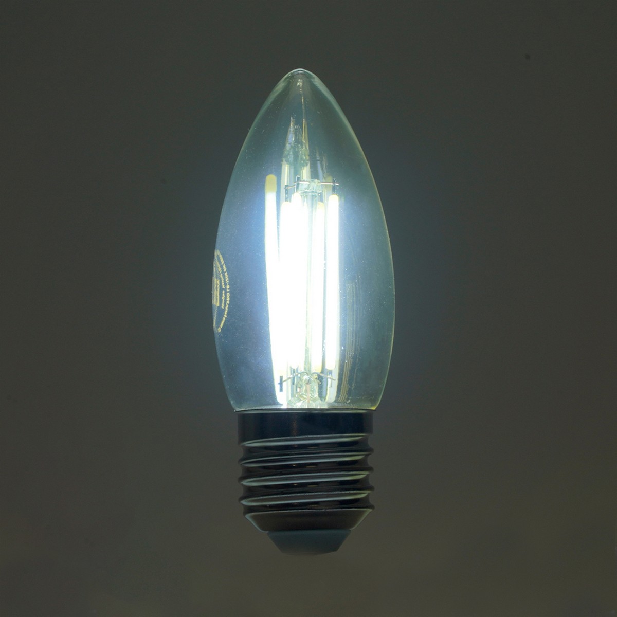 E27 Лампа светодиодная Feron.PRO LB-1206 Свеча E27 6W 175-265V 6400K 51240 