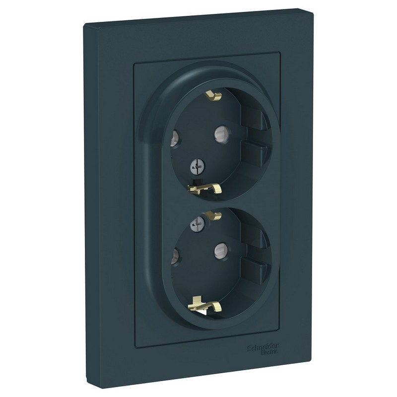 Розетка Systeme Electric AtlasDesign Изумруд с/з двойная, со шторками, 16А, в сборе ATN000826