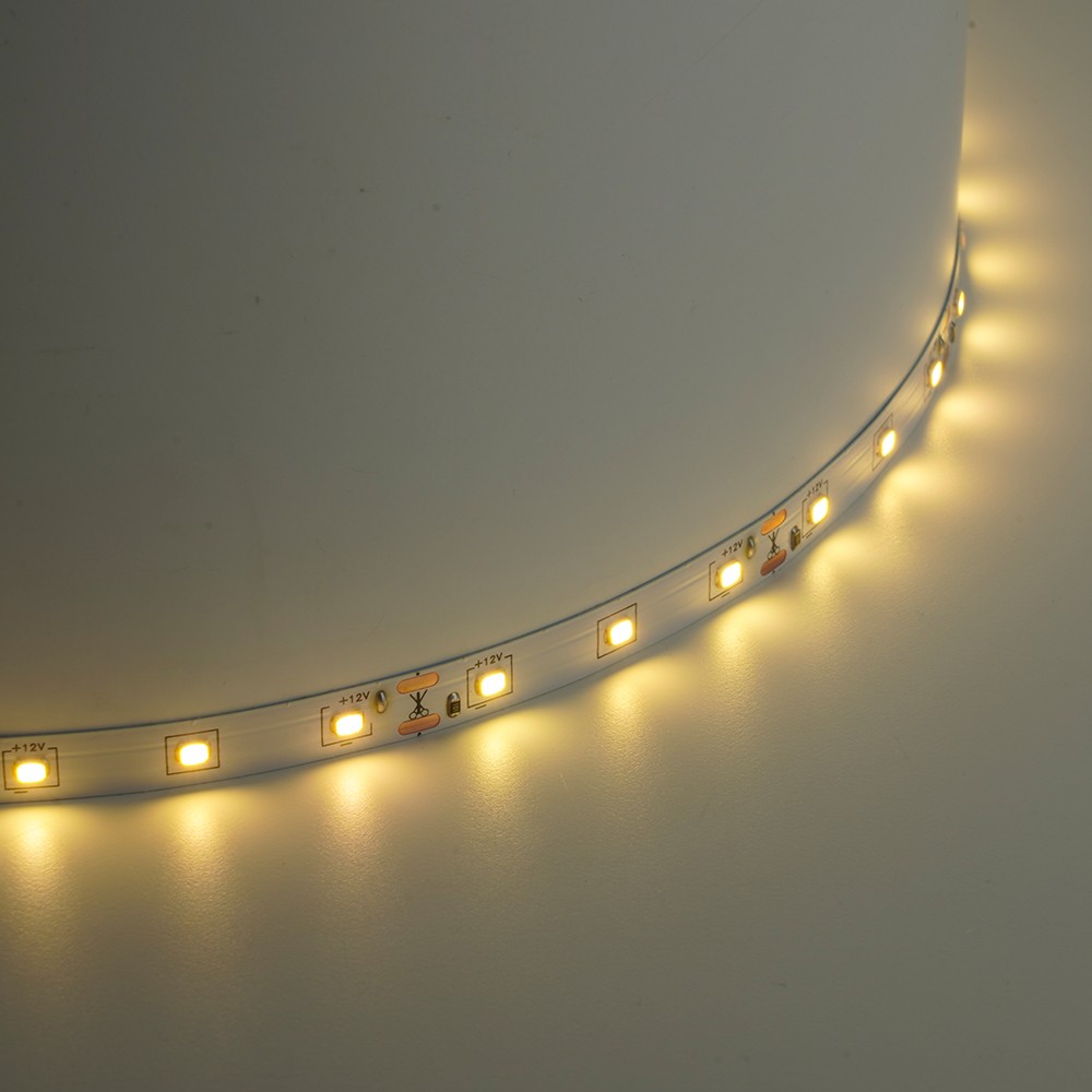 Светодиодная лента белая теплая Лента светодиодная SAFFIT SST01 60SMD(2835)/м 6Вт/м 12V 3000K IP20 5 метров 55237 