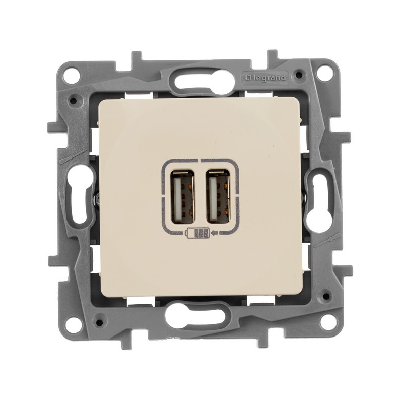 Розетка USB Legrand Etika слоновая кость 2-ая 240В/5В 2400мА 672394