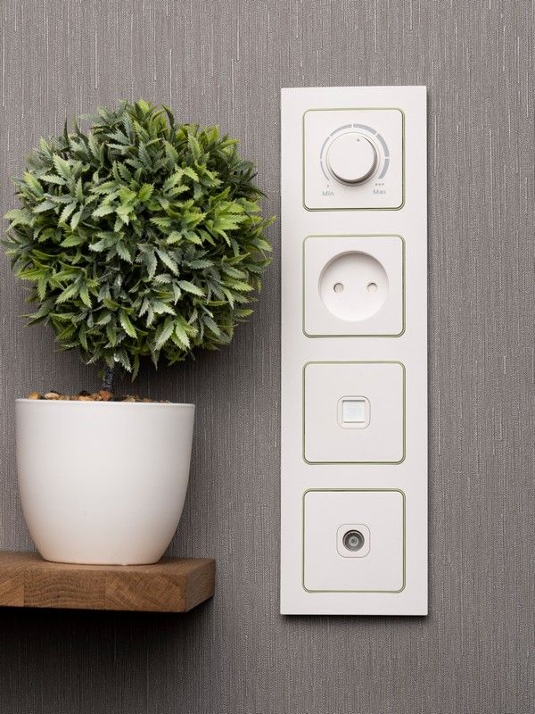 EKF Стокгольм белый Рамка 4-ая EKF PROxima Стокгольм Белый Линия зеленая  EAM-G-303-10