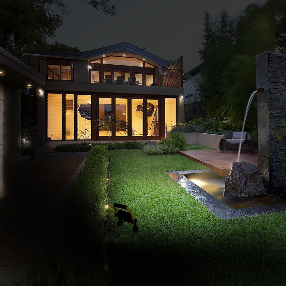 Прожекторы светодиодные Светодиодный прожектор Feron LL-512 переносной 30W 6400K IP65 29746 