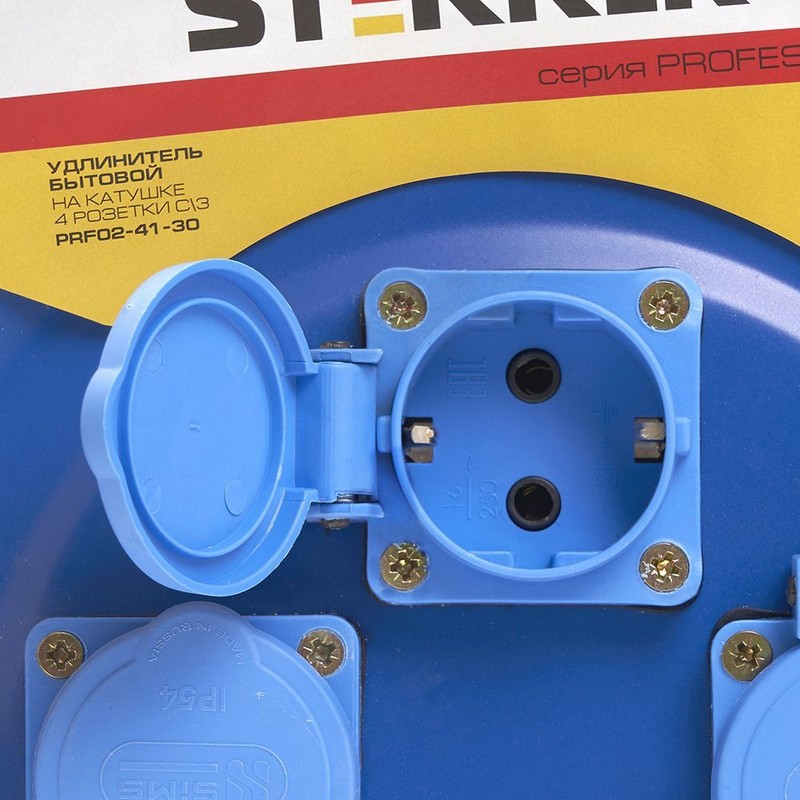 Удлинитель на металлической катушке с/з 4-м Stekker PRF02-41-30 30м 3*25 серия Professional 39296