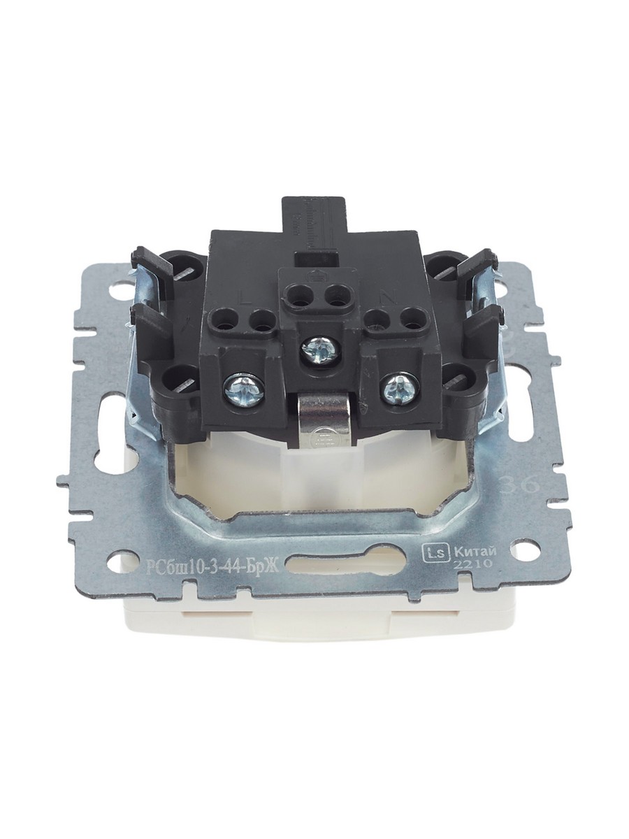 IEK Brite Жемчуг Розетка IEK BRITE с/з с шторками и крышкой 16А IP44 РСбш10-3-44-БрЖ жемчуг BR-R16-16-44-K36