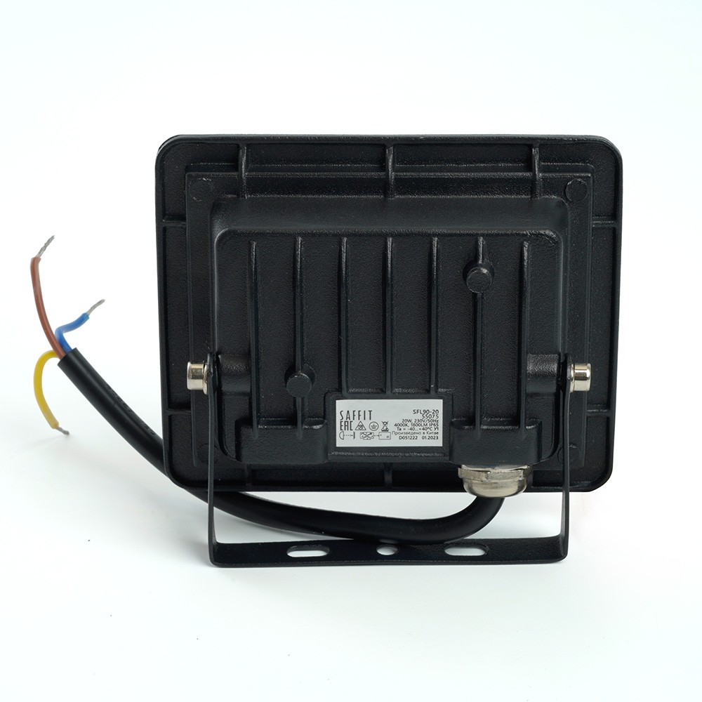 Прожекторы светодиодные Светодиодный прожектор Saffit SFL90-20 20W Черный 4000K 55075 