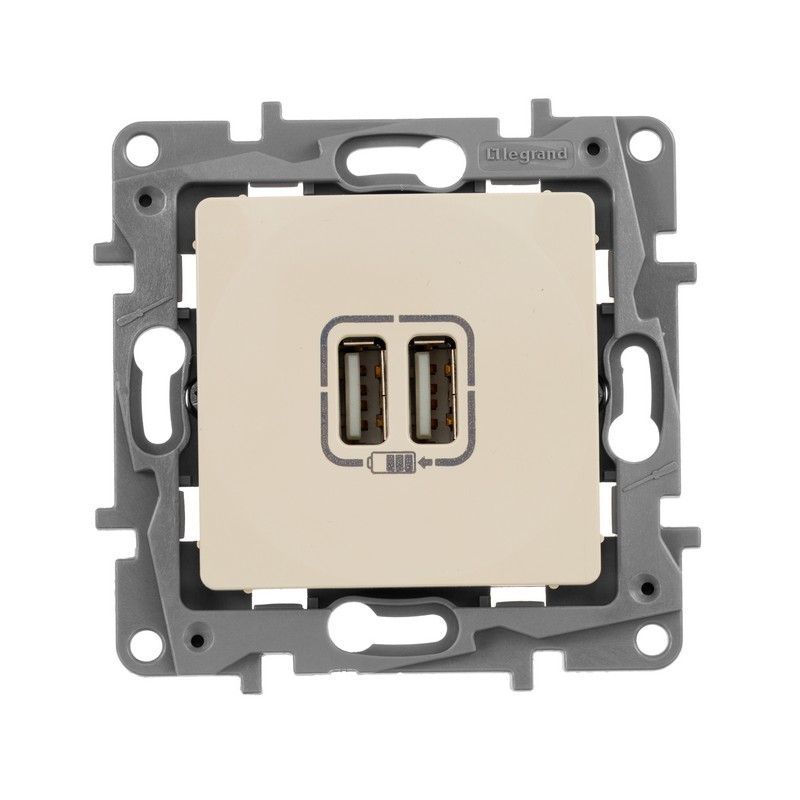 Legrand Etika Слоновая кость Розетка USB Legrand Etika слоновая кость 2-ая 240В/5В 2400мА 672394