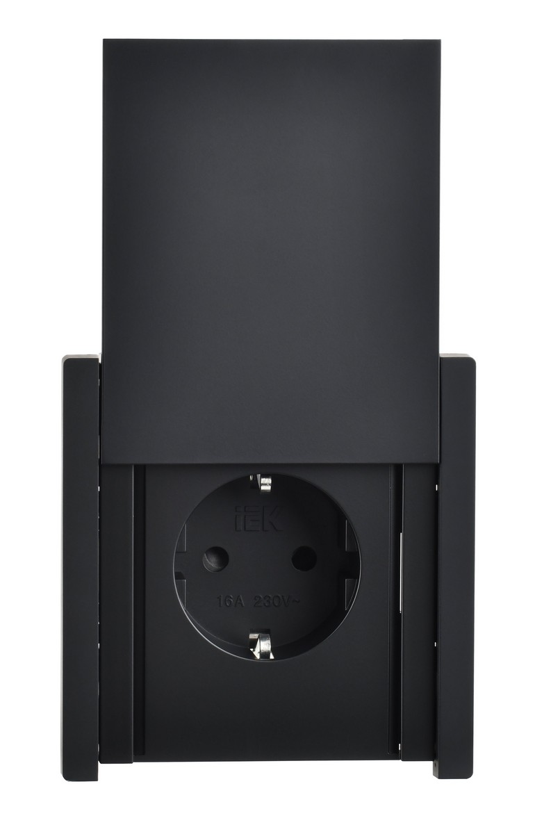 IEK FORTE&PIANO Черный Розетка IEK FORTE&PIANO Черный с/з со шт с крышкой безвинтовое крепление 16А IP44 FP119