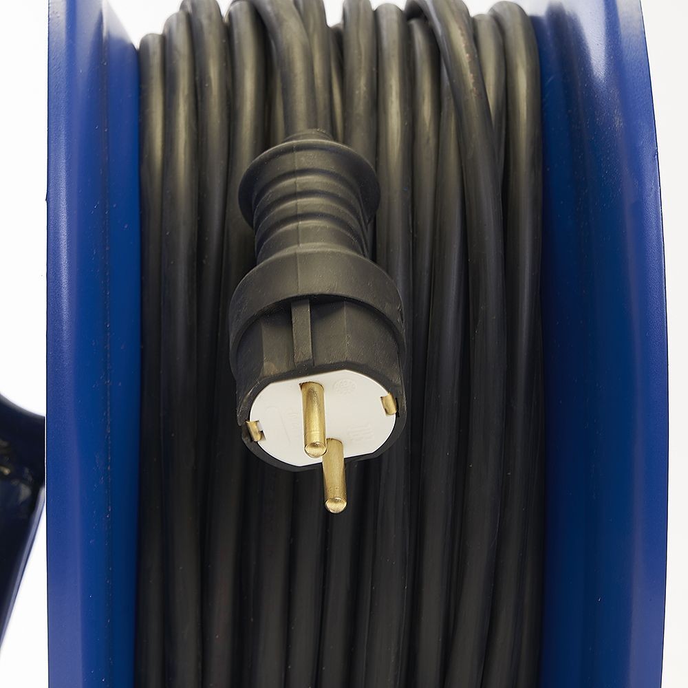 Колодки и удлинители, тройники Удлинитель на металлической катушке с/з 4-м Stekker PRF02-41-30 30м 3*25 серия Professional 39296 