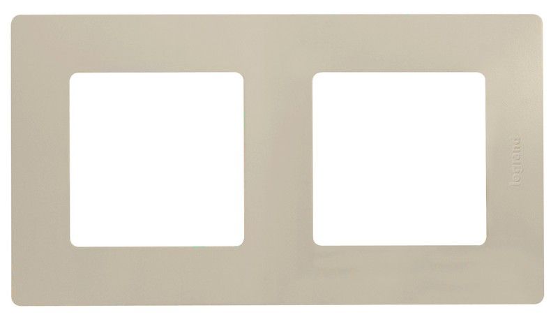 Legrand Etika Слоновая кость Рамка Legrand Etika слоновая кость 2-ая 672512