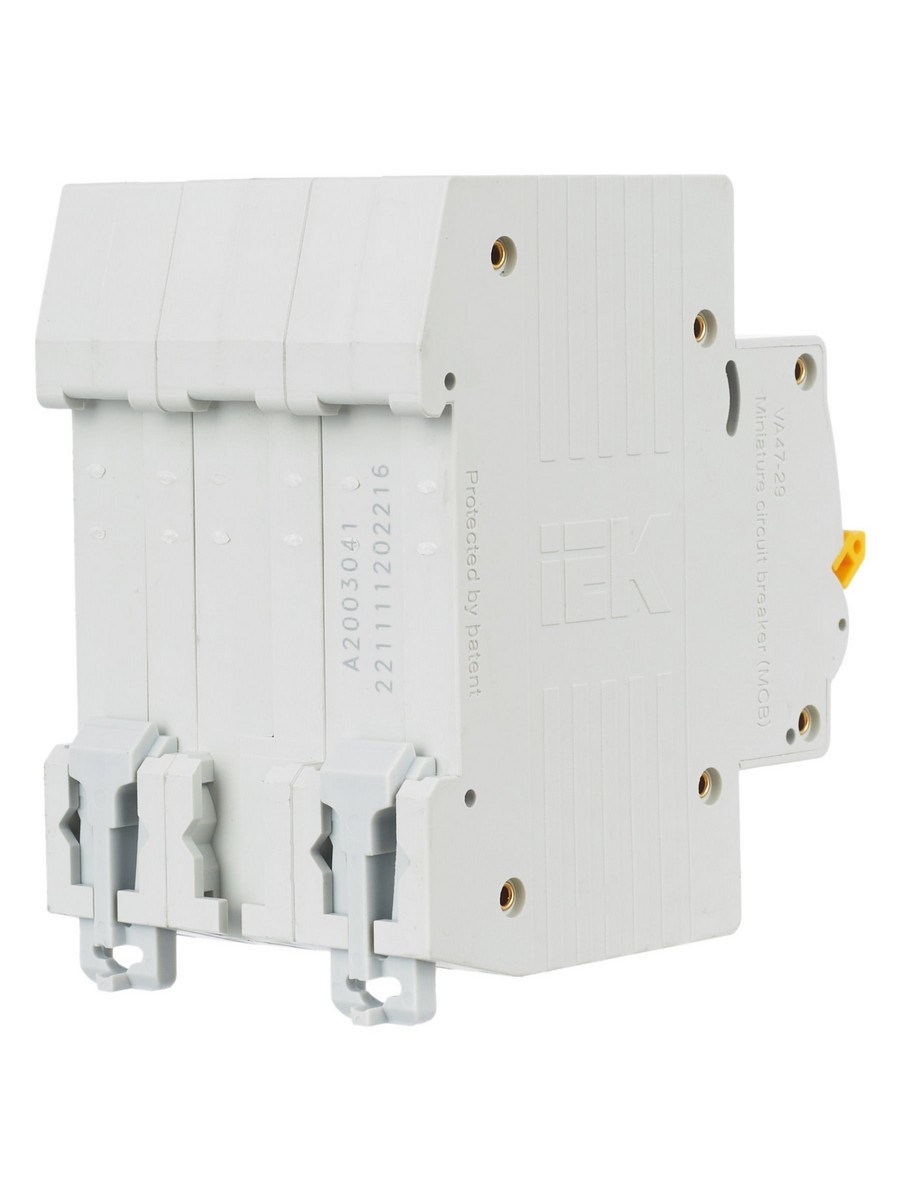 3 полюсные (трехполюсные) Автоматический выключатель IEK KARAT ВА47-29 3Р 16А 4,5кА х-ка С MVA20-3-016-C 