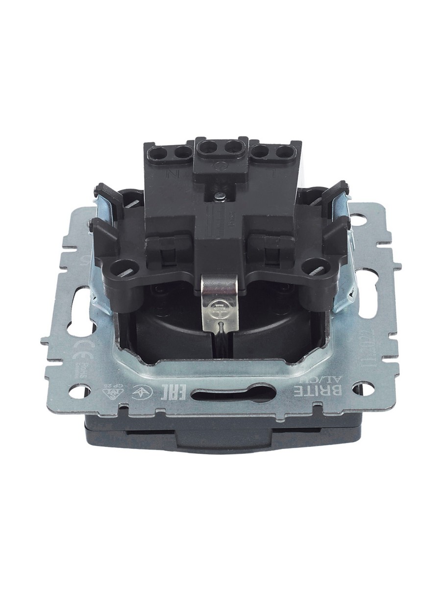 Розетка IEK BRITE с/з с шторками и крышкой 16А IP20 РСбш10-3-БрМ маренго BR-R16-16-K35