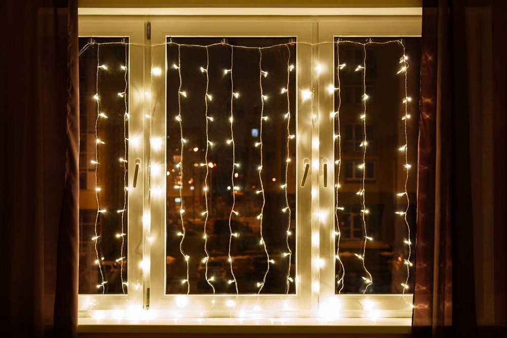 Светодиодная гирлянда Feron CL19 занавес 2*15м + 3м 230V 2700К статичная c питанием от сети прозранчый шнур 32328