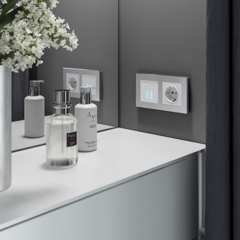 Werkel Белый механизмы Сенсорный Выключатель Werkel двухклавишный с подсветкой (белый) W4520001