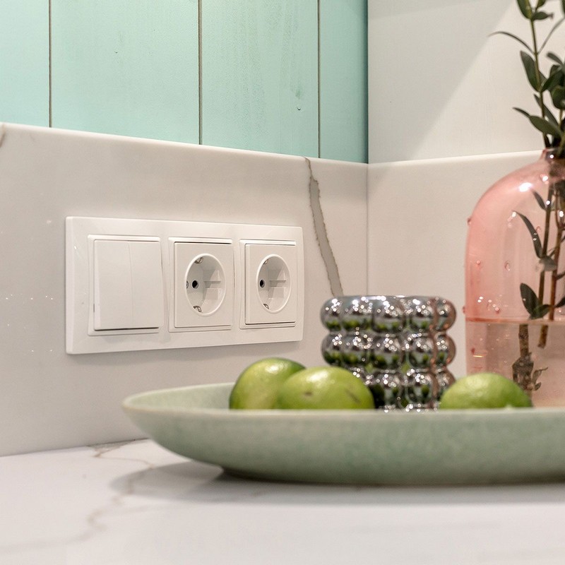 Werkel Белый механизмы Выключатель Werkel двухклавишный белый W1120001