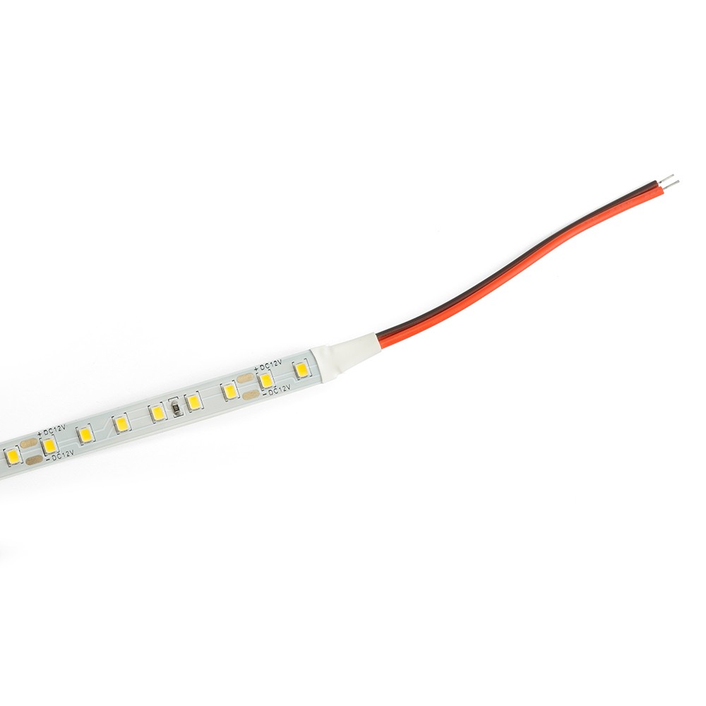 Светодиодная лента белая теплая Лента светодиодная SAFFIT SST02 120SMD(2835)/м 9.6Вт/м 12V 3000К IP20 5 метров 55240 