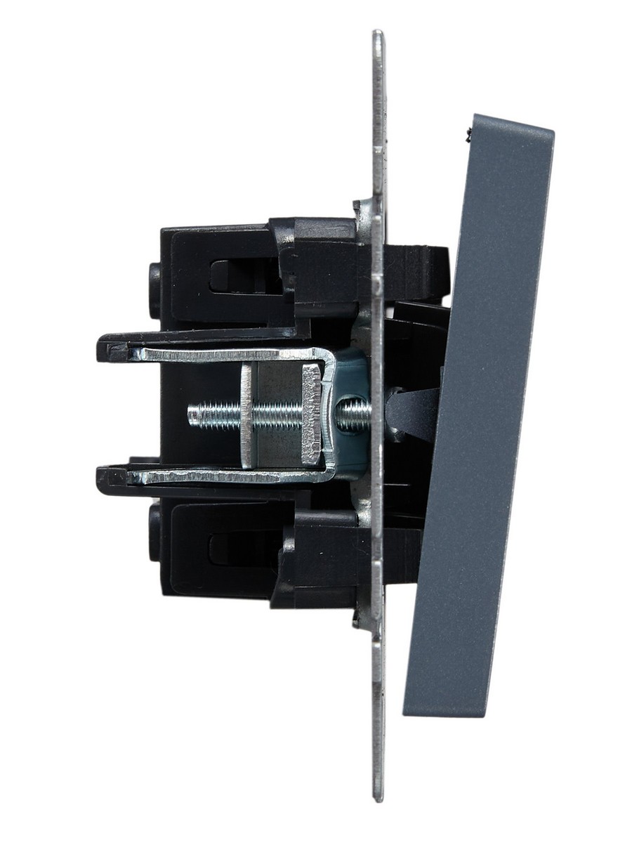 Выключатель IEK BRITE 1-клавишный самовозвратный 10А ВС10-1-4-БрМ маренго BR-V14-0-10-K35
