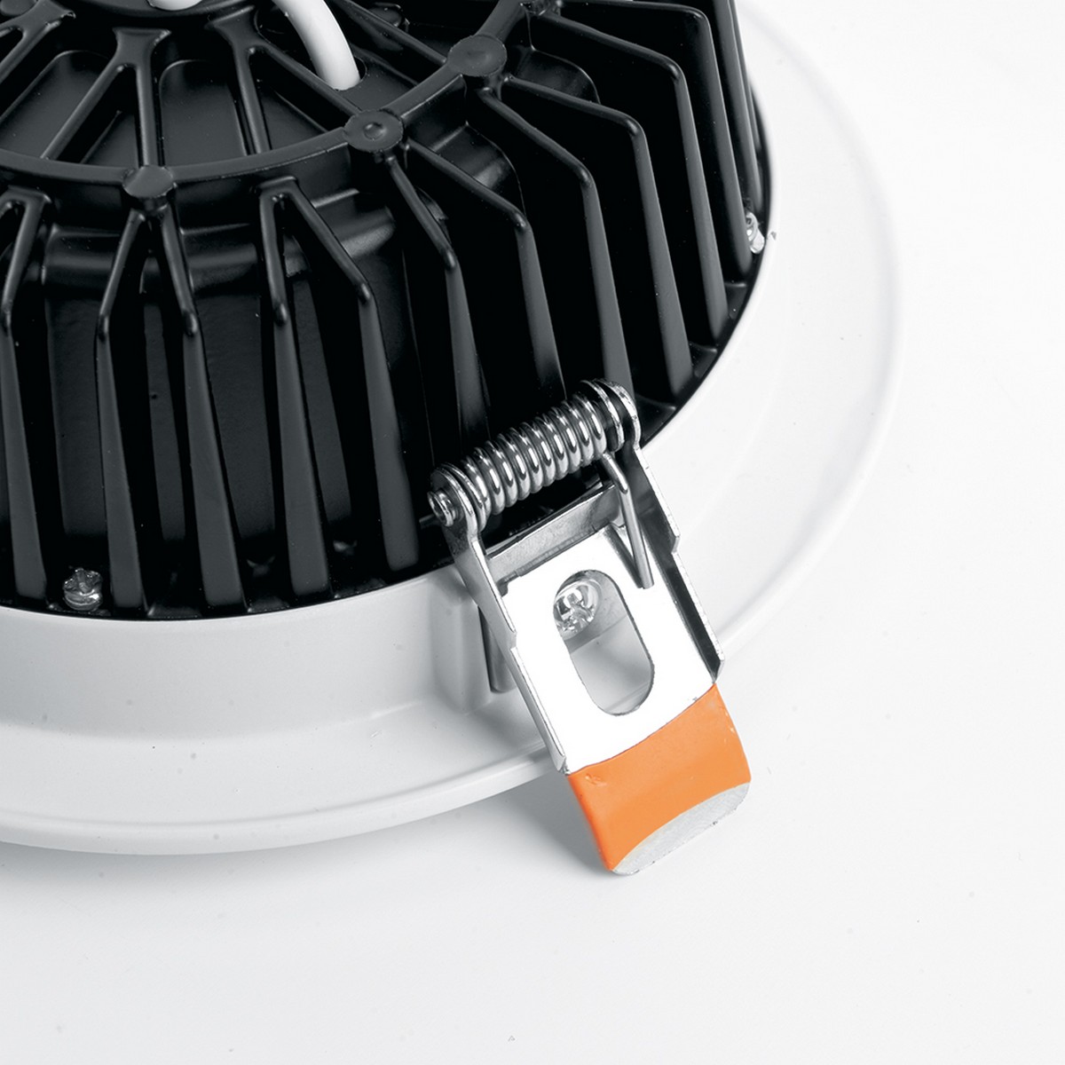 Встраиваемые светодиодные светильники Светодиодный светильник Feron AL253 12W 4000K белый 32625 