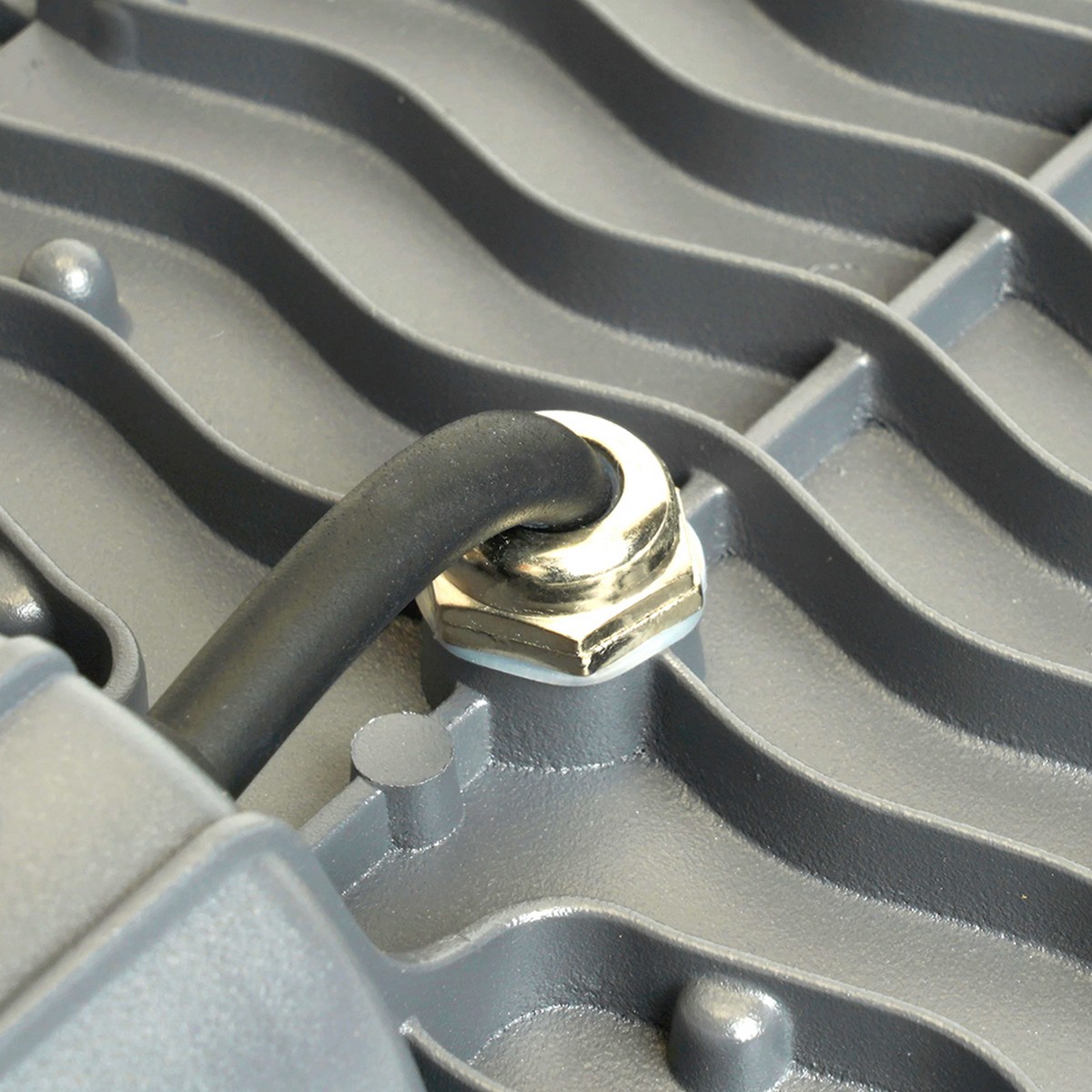 Консольные уличные светодиодные светильники на столб Светодиодный уличный консольный светильник Feron SP3032 50W 6400K 32577 