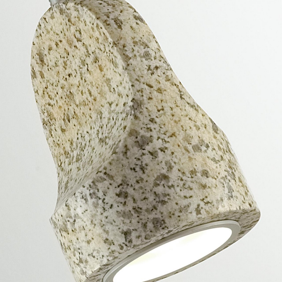 Подвесной светильник ODEON LIGHT 7010/1C PIETRA LED