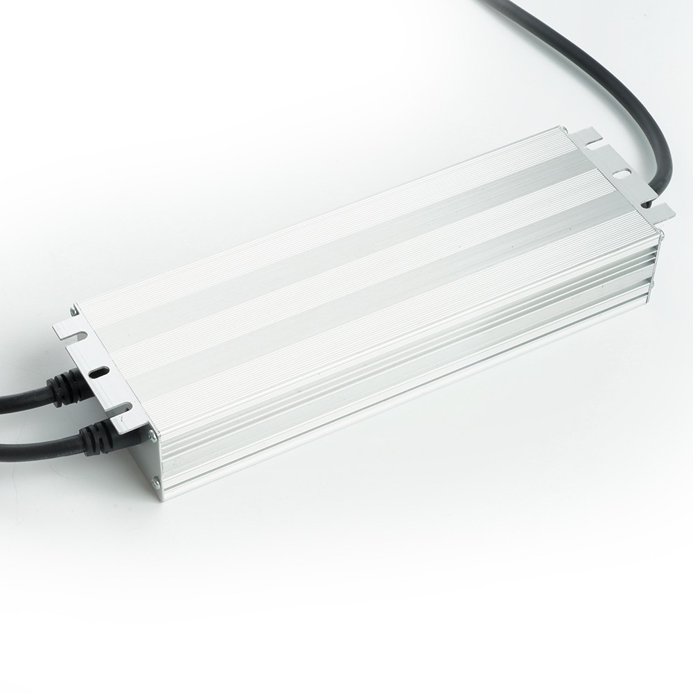 Блоки питания для светодиодной ленты Трансформатор Feron для светодиодной ленты 400W 24V IP67 (драйвер) LB007 48744 